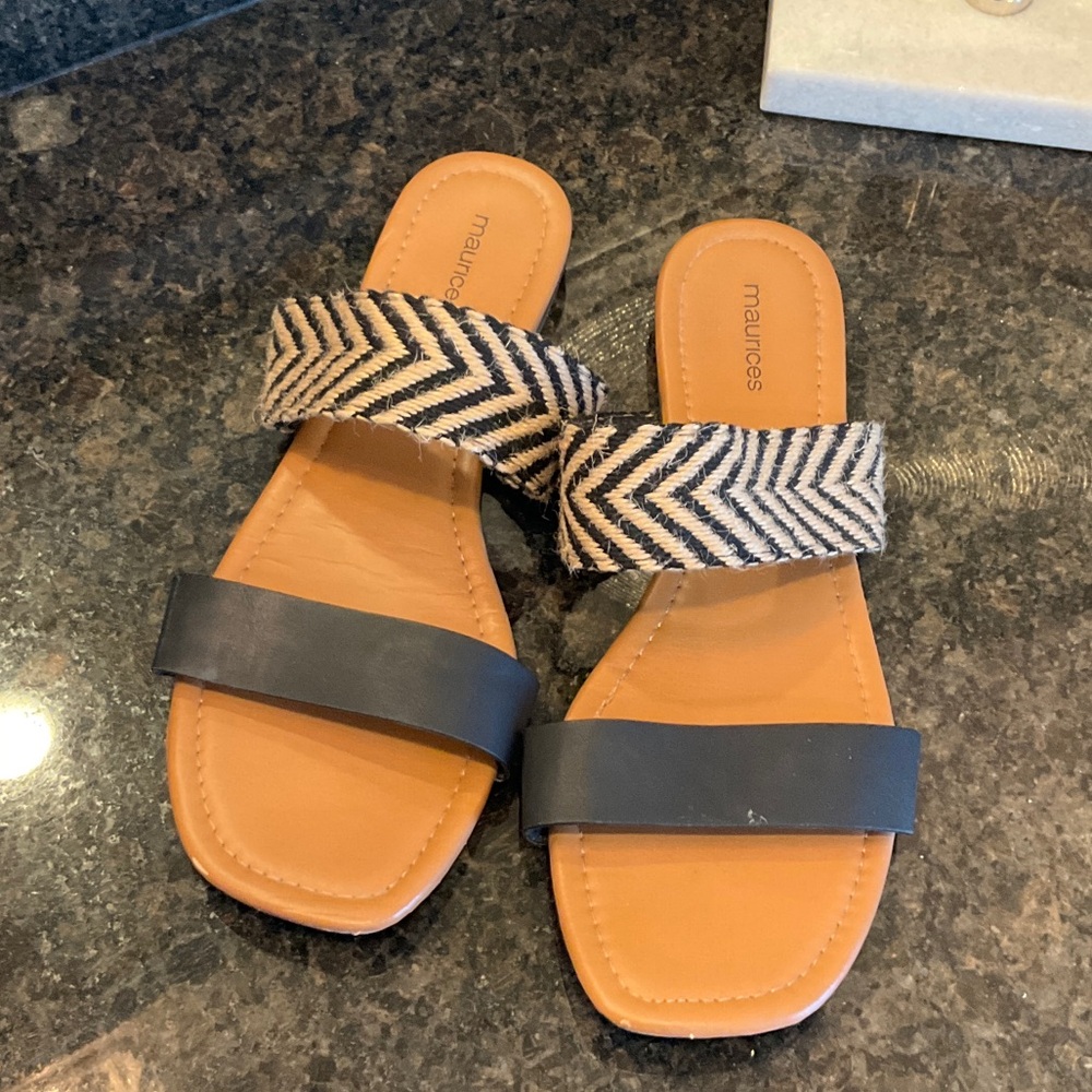 Maurices Black and Tan Women's Sandals